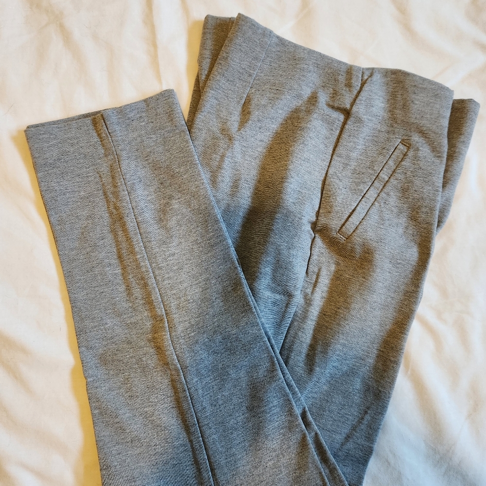 Chico's Ponte PullOn Ankle Size 1